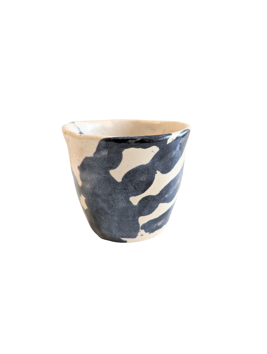 Kopp m håndavtrykk ca 9x9 cm